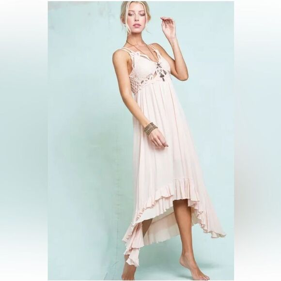 La Miel Sand Boho Crochet Stretchy Lace Dress beige size Small nwt - Picture 2 of 9